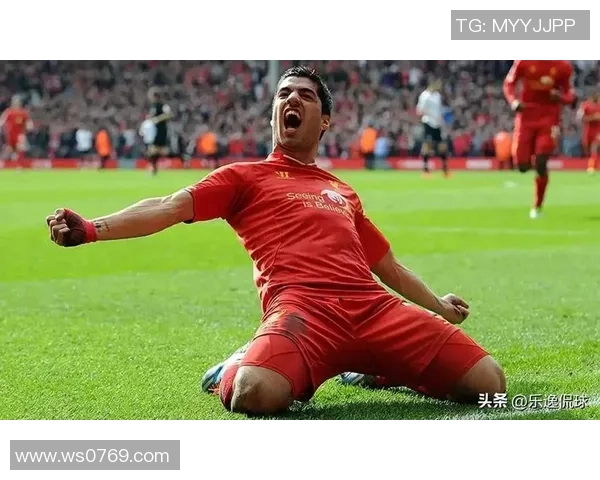 足球明星激情奔袭苏联赛场精彩瞬间回顾视频分享