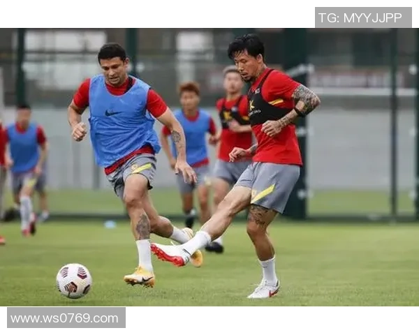 广州队足球明星阵容揭秘谁是球队的核心力量与未来之星